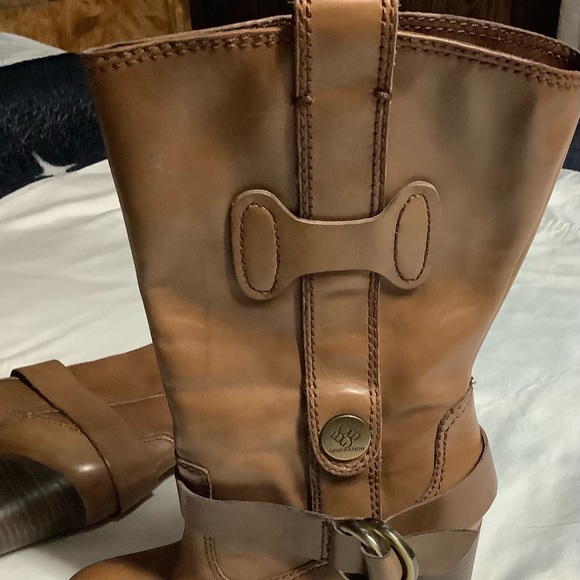 BCBGeneration Mid Calf Leather Boot, Size 9.5M - Picture 4 of 9